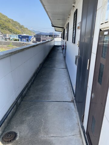 エクセル湯浅のバルコニー