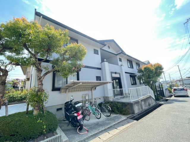 メゾン桃山台の外観