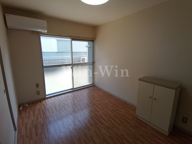 サンコーポ柱東山 Bの寝室