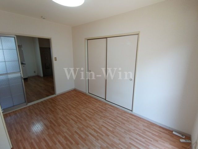 サンコーポ柱東山 Bの洋室