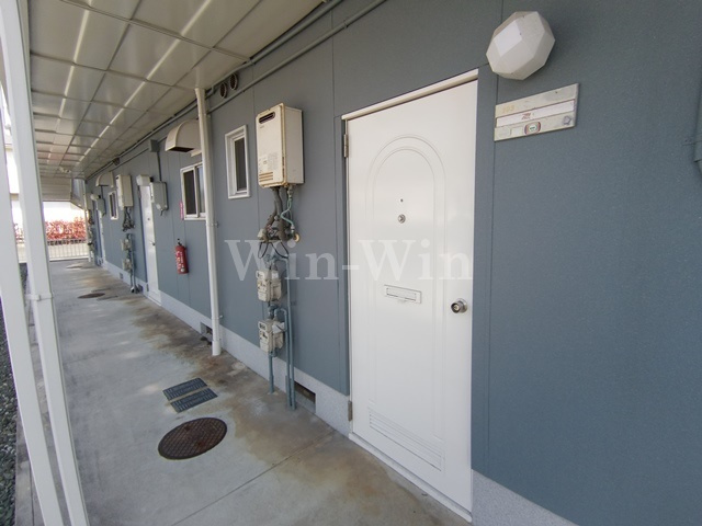 サンコーポ柱東山 Bの玄関