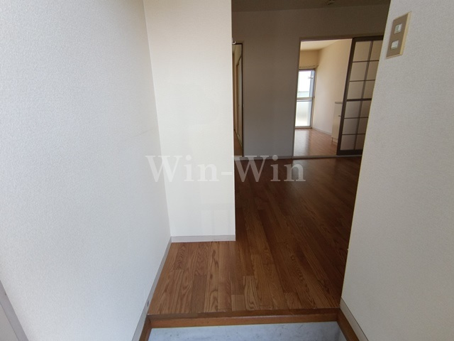 サンコーポ柱東山 Bの玄関