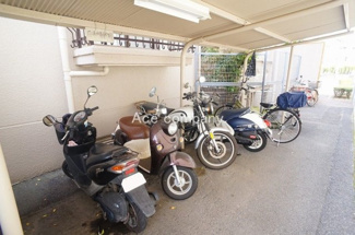 【その他共用部分】 | 【バイク置き場】