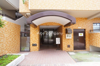 【エントランス】