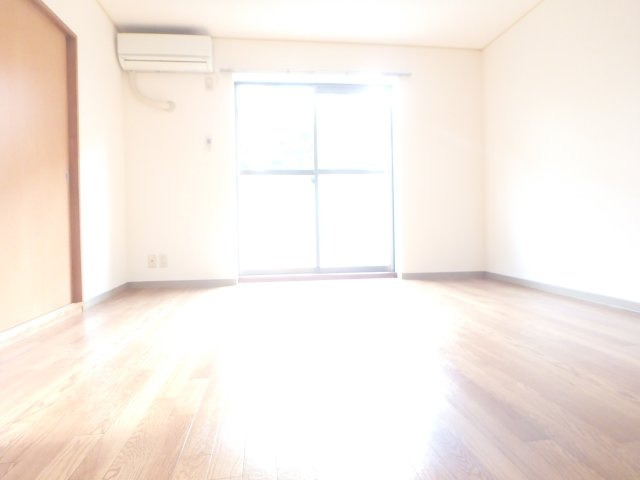 アメニティFMの洋室|※別部屋の写真となります。