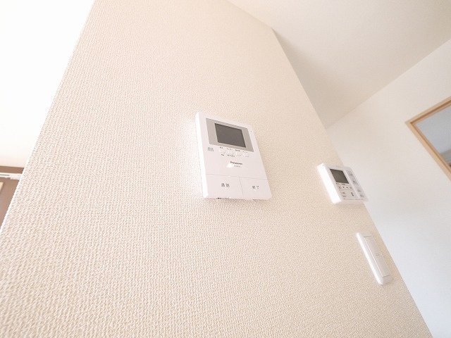 マーベラスコートⅠ・Ⅱのセキュリティ|モニター付きインターホンです