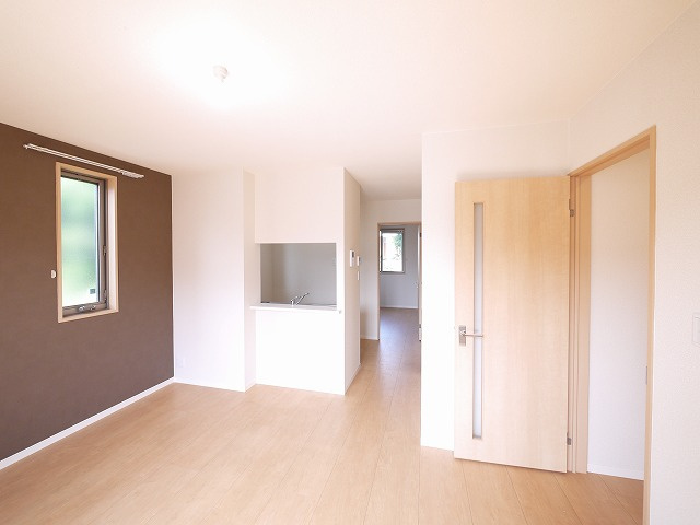 マーベラスコートⅠ・Ⅱの居間・リビング|CGで家具等を配置したもので家具等は含まれません。