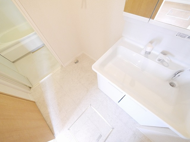 マーベラスコートⅠ・Ⅱの洗面所|使いやすい洗面所です