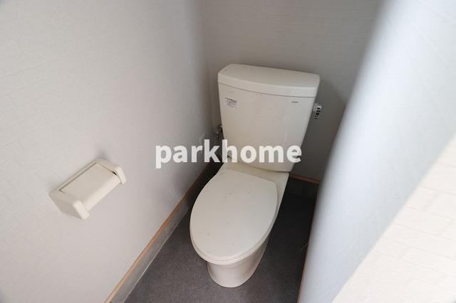 堺町貸店舗のトイレ|シンプルで使いやすいトイレです