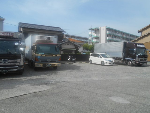 阪上トラック駐車場の詳細ページ 池田市 石橋の賃貸店舗 テナントはタクホーム