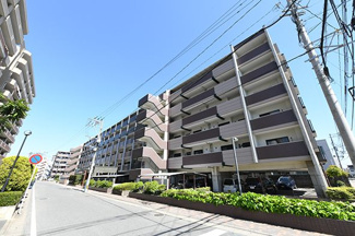 【外観】 | 吉塚駅から徒歩約6分の好立地。
【駐車場空き有】【東吉塚小 徒歩1分】