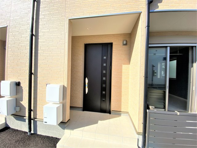 リーブルファイン大野町の玄関