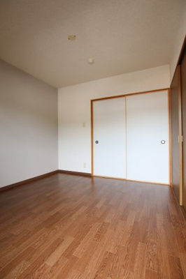 【洋室】 | リーヴァ三日市