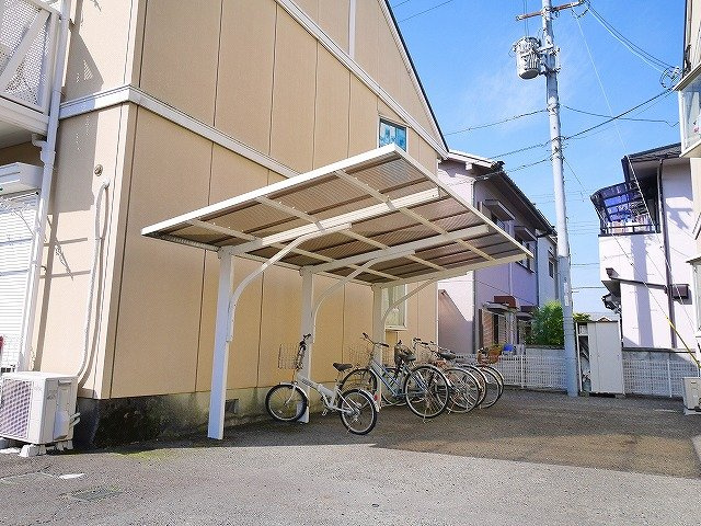 アメニティフォレストＡのその他共用部分|自転車置き場