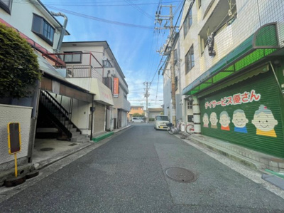 【前面道路含む現地写真】 | 伯太小学校区・前道5.6ｍ・新築用地・和泉市伯太町６丁目 | 前面道路含む現地写真です