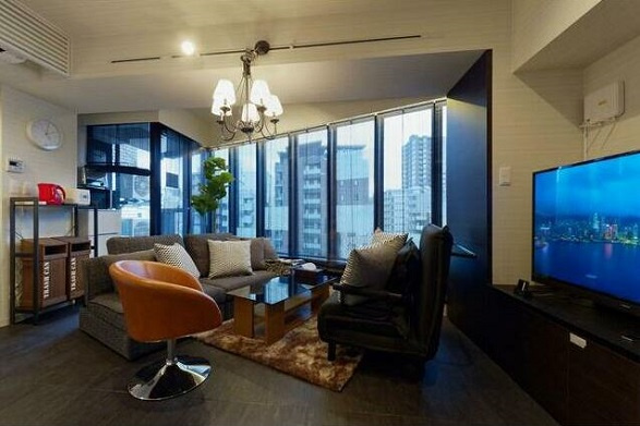 千代田区神田紺屋町の賃貸マンションの居間・リビング