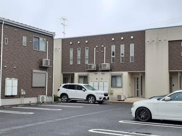 サンライズⅠの駐車場