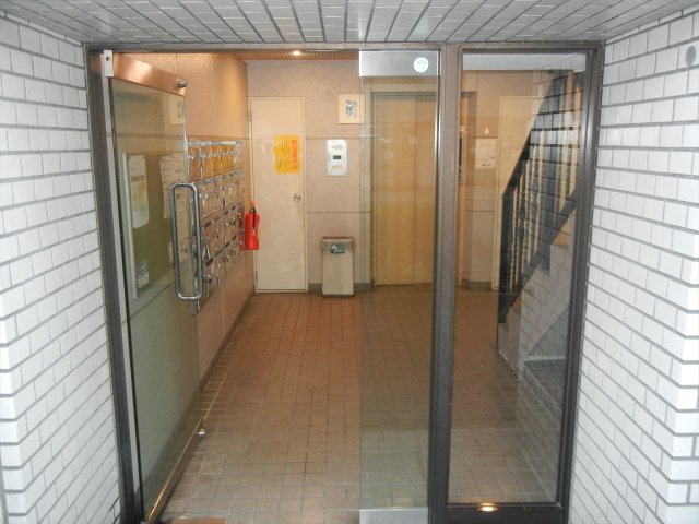 東和マンション新栄｜名古屋市の賃貸ならMy賃貸のエントランス|東和マンション新栄