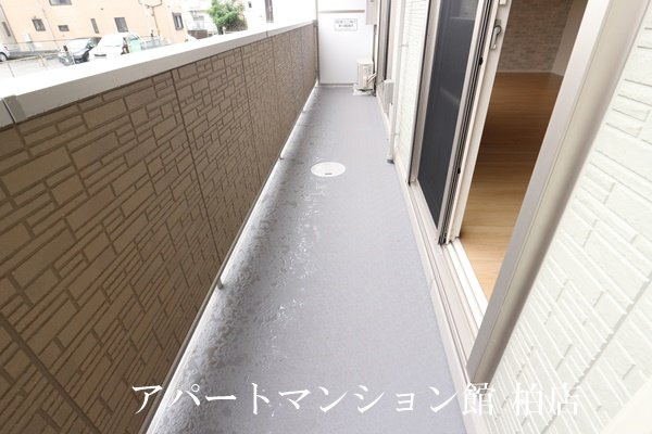 アヴェニール明原のバルコニー