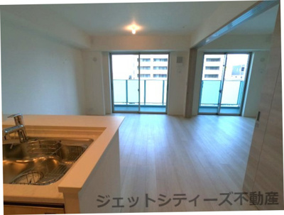 【居間・リビング】 | ジオタワー南森町