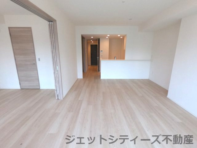 【居間・リビング】 | ジオタワー南森町