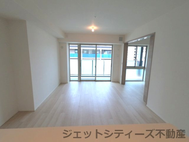 【居間・リビング】 | ジオタワー南森町