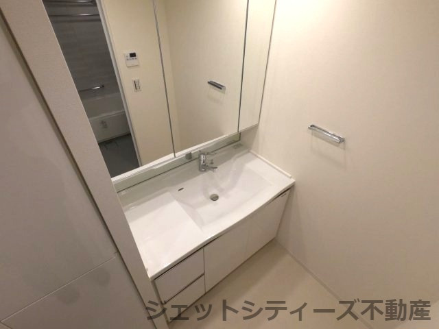【洗面所】 | ジオタワー南森町