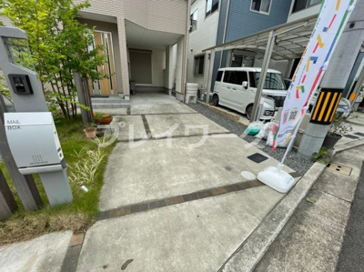 【駐車場】 | 福泉小・平成29年建築・開発分譲地内・堺市西区太平寺 | 車をお持ちの方に嬉しい駐車場付きの物件です