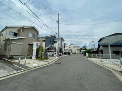 【前面道路含む現地写真】 | 福泉小・平成29年建築・開発分譲地内・堺市西区太平寺 | 前面道路含む現地写真です