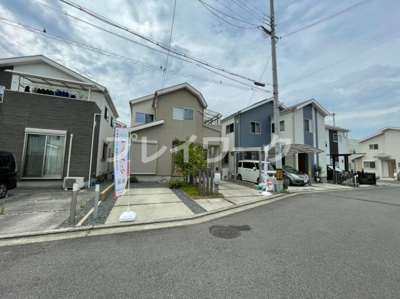 【前面道路含む現地写真】 | 福泉小・平成29年建築・開発分譲地内・堺市西区太平寺 | 前面道路含む現地写真です