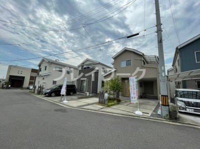 【前面道路含む現地写真】 | 福泉小・平成29年建築・開発分譲地内・堺市西区太平寺 | 前面道路含む現地写真です