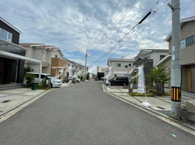 【前面道路含む現地写真】 | 福泉小・平成29年建築・開発分譲地内・堺市西区太平寺 | 前面道路含む現地写真です