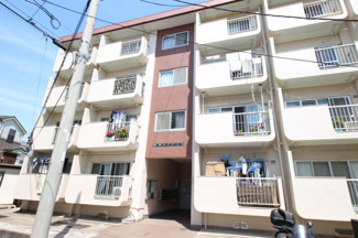 【外観】 | 京急線「堀ノ内」駅徒歩10分の好立地に建つマンション外観です！