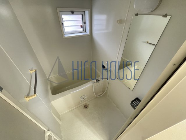 エテルナピーノAの浴室