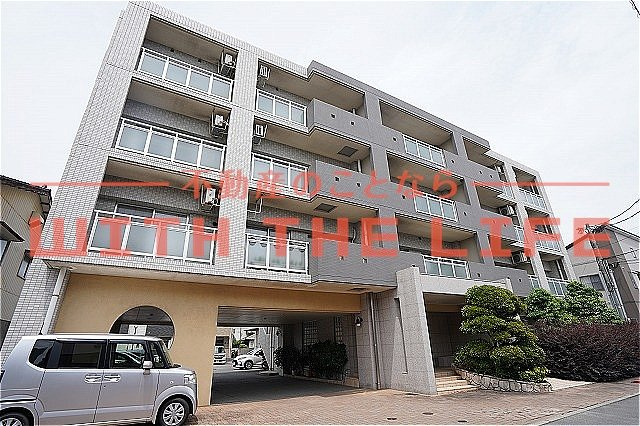 レグルスクレール【キャッシュバック対象物件】の外観|きれいな外観です