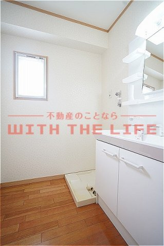 レグルスクレール【キャッシュバック対象物件】の洗面所|広い洗面スペース