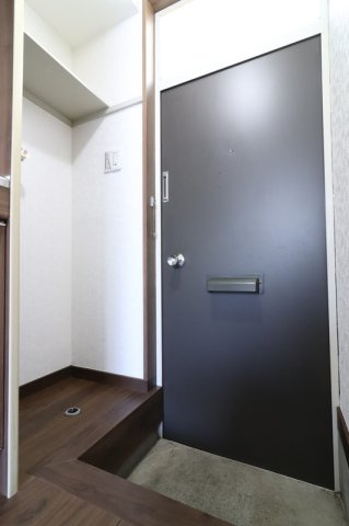 【玄関】