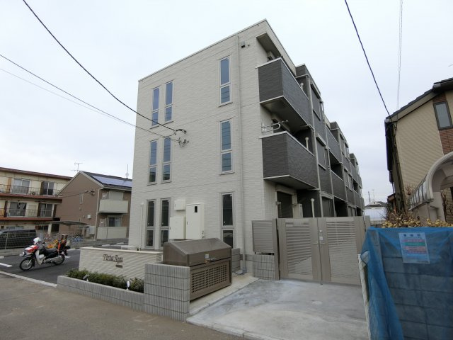 【外観】 | ティルタ アユ