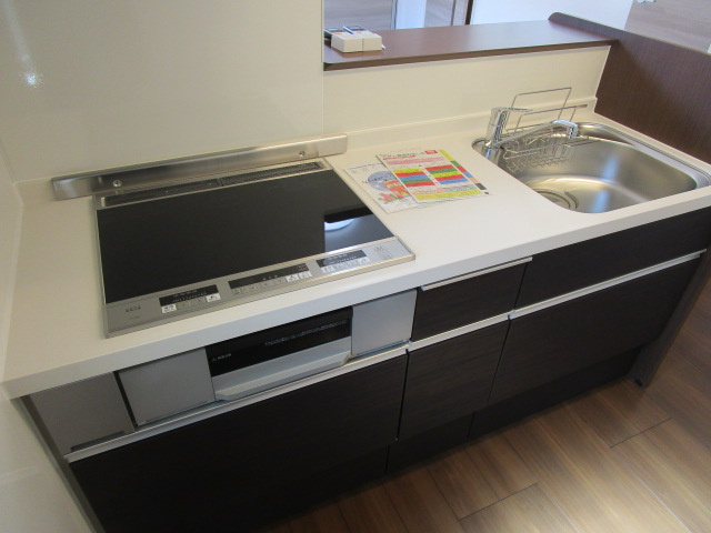 【キッチン】 | ティルタ アユ | 参考・203号室