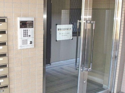 【その他共用部分】 | ラ・ヴィレットオリモ | 屋根付きの駐輪場で雨が降っても大切な自転車が濡れなくてすみますね♪自転車はちょっとした移動手段に便利です！