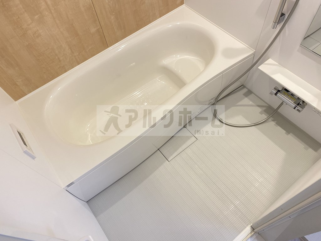 コンフォートしきの浴室|コンフォートしき（八尾市志紀町・JR志紀駅）　バスルーム