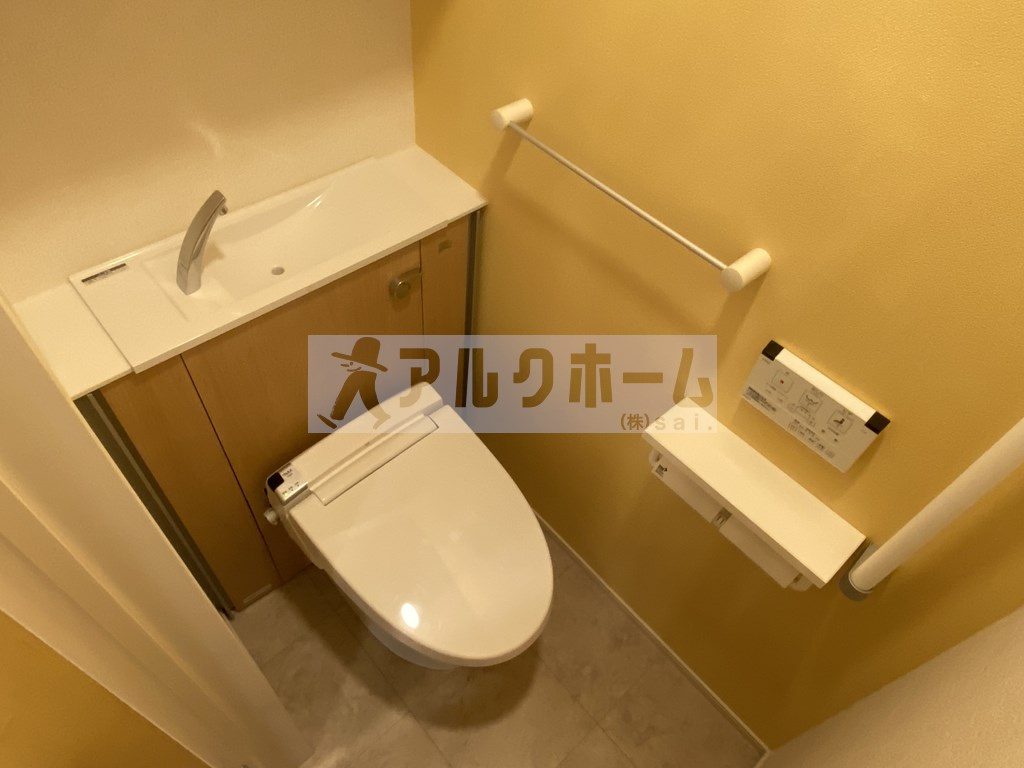 コンフォートしきのトイレ|コンフォートしき（八尾市志紀町・JR志紀駅）　トイレ