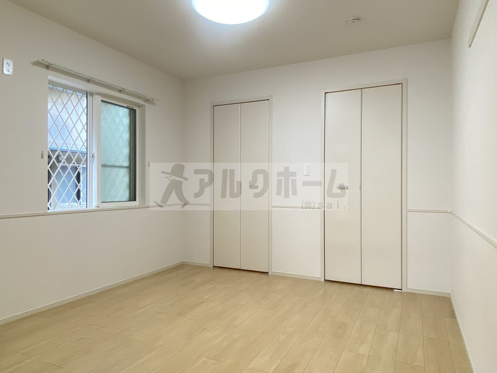 コンフォートしきの居間・リビング|コンフォートしき（八尾市志紀町・JR志紀駅）　洋室