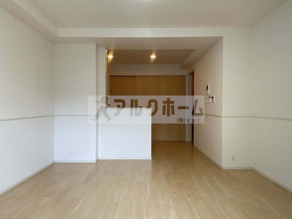 コンフォートしきの居間・リビング|コンフォートしき（八尾市志紀町・JR志紀駅）　リビング