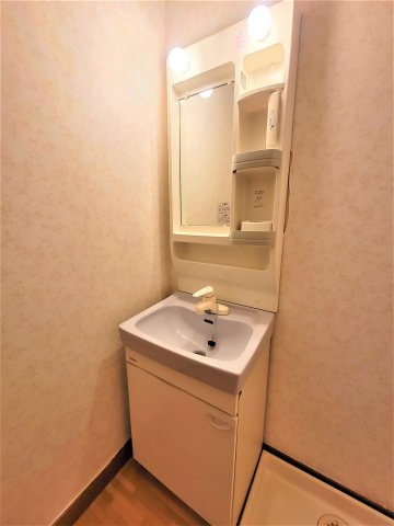 みどりハイツ半田の洗面所|現状と異なる場合は現状優先となります