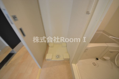 【洗面所】 | ヴィラ・セレーノ玉造本町（旧ルネフラッツ玉造本町 | コンパクトで使いやすい洗面所