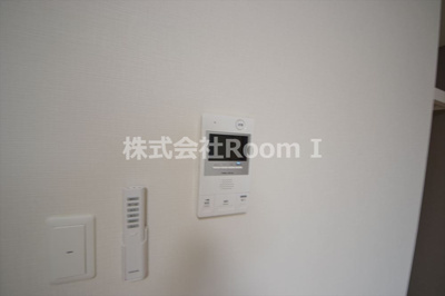 【セキュリティ】 | ヴィラ・セレーノ玉造本町（旧ルネフラッツ玉造本町 | 大きなスペースがあり、収納には困りませんモニターフォン