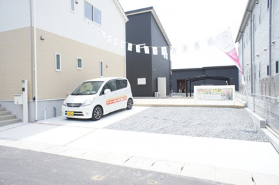 【駐車場】 | 南友田建売オール電化住宅 | 駐車場は3台可能です!(^^)!