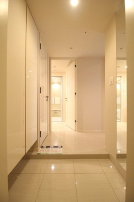 【玄関】 | CAPITAL GATE PLACE THE TOWER
