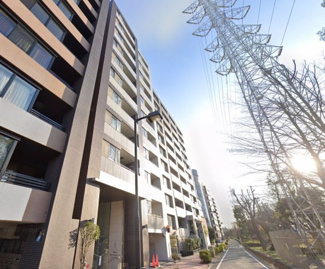 【外観】 | 総戸数３９戸、平成１７年１２月築、管理人は日勤勤務につき管理体制良好です♪